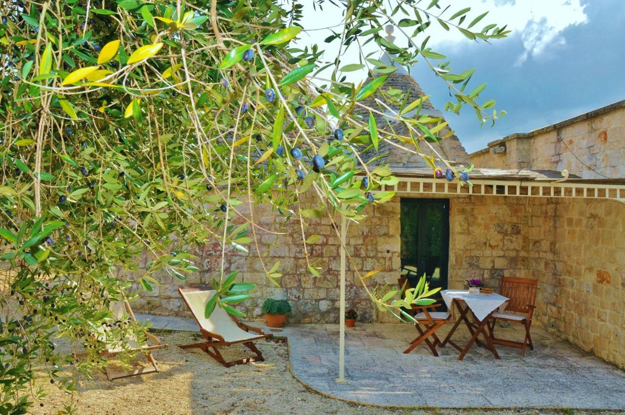 Aparthotel Trulli Vulés Ostuni Esterno foto
