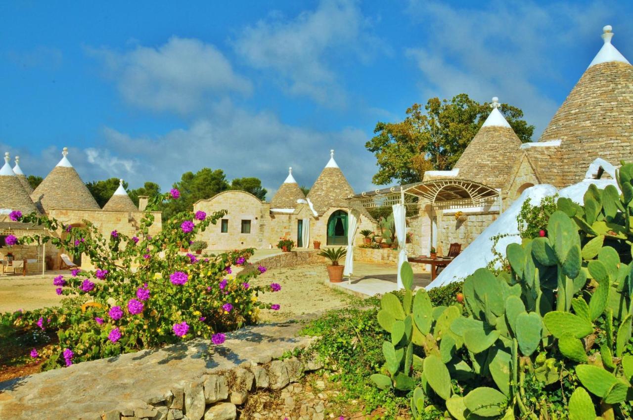 Aparthotel Trulli Vulés Ostuni Esterno foto