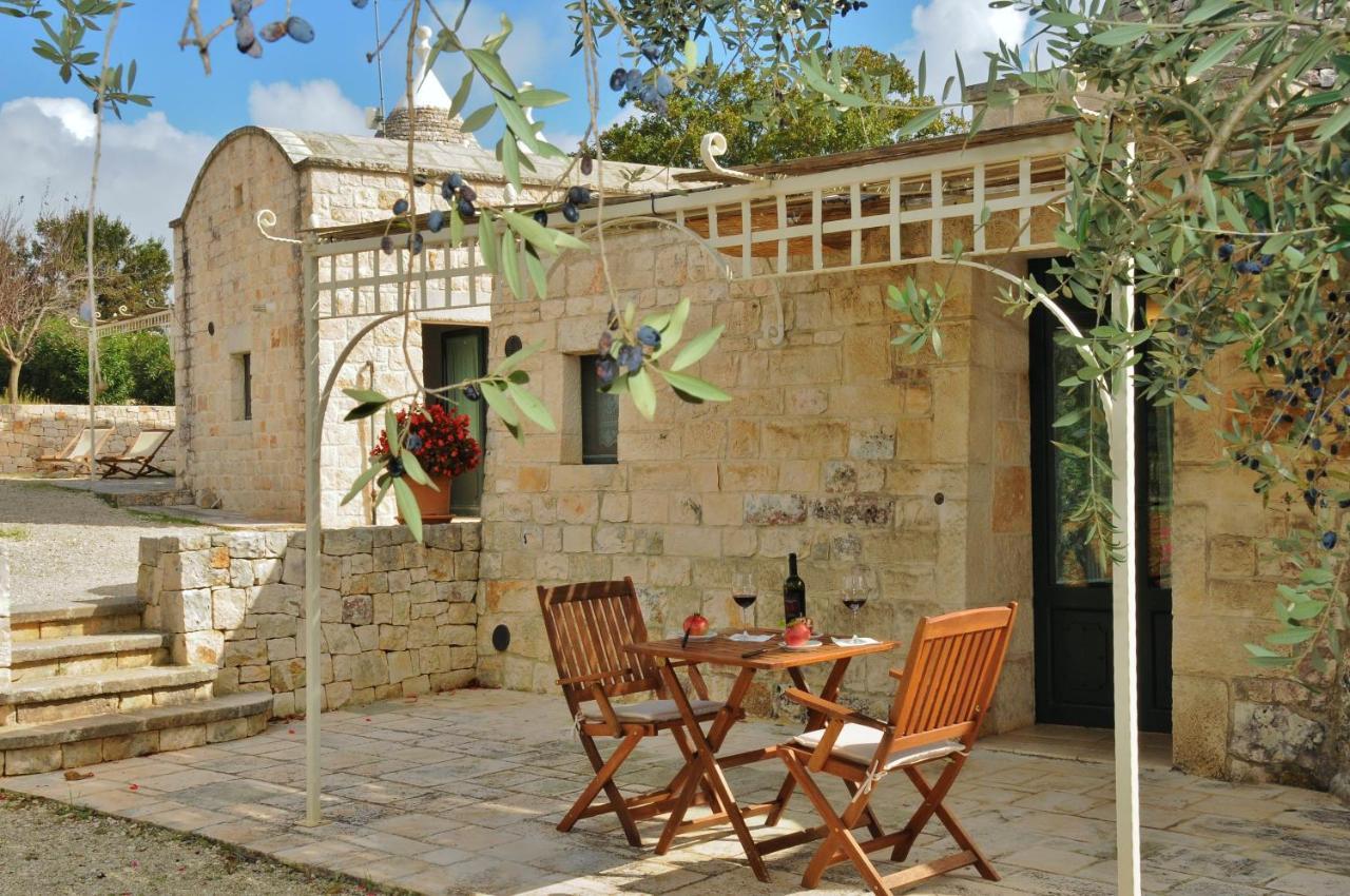 Aparthotel Trulli Vulés Ostuni Esterno foto
