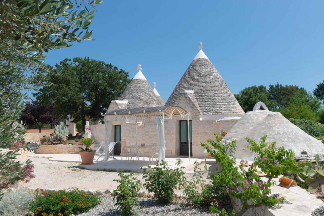 Aparthotel Trulli Vulés Ostuni Esterno foto